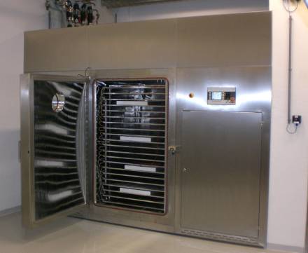 vacuum dryer